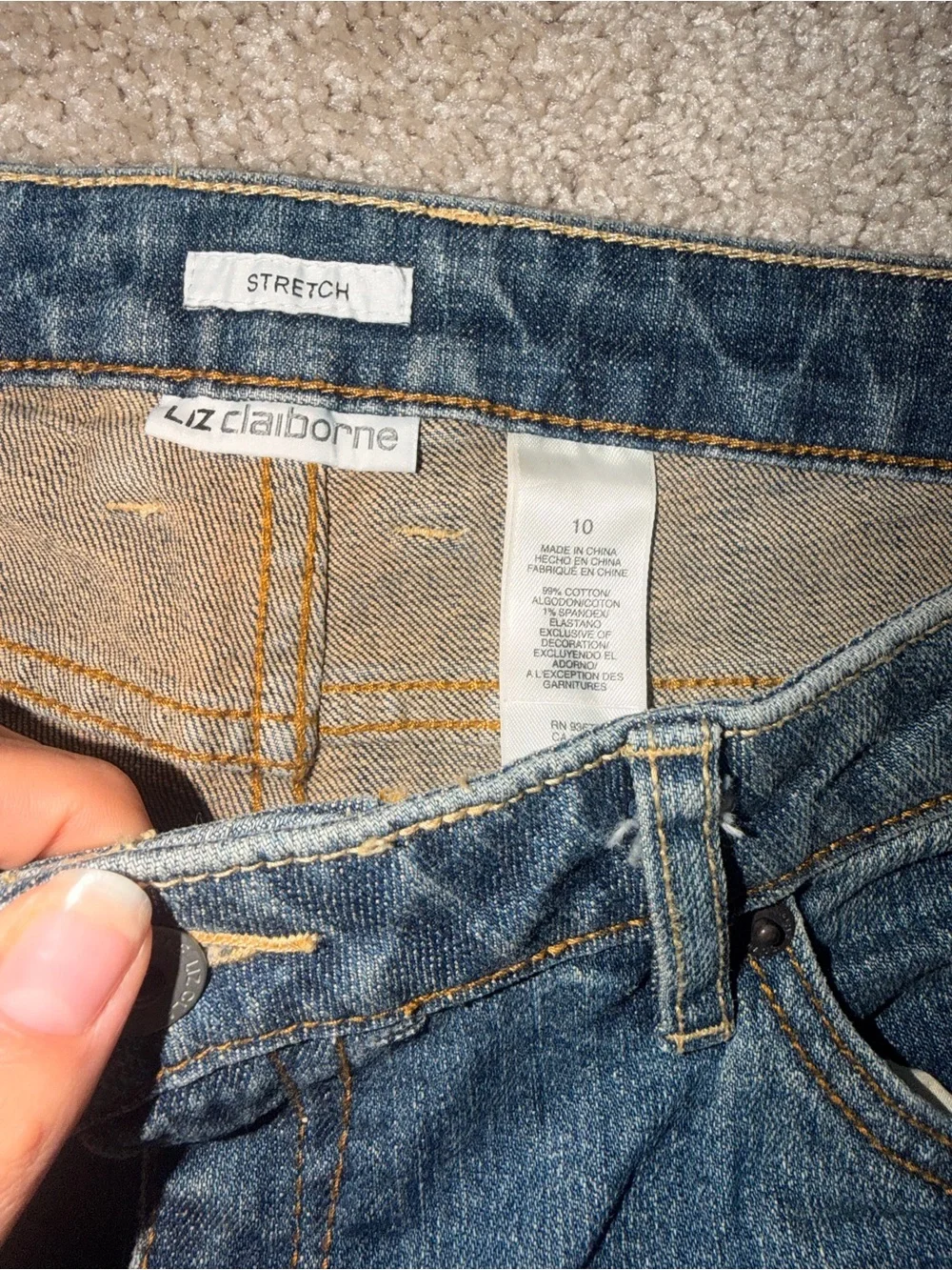 Liz Claiborne Straight-Leg Jeans in Dark Blue Wash